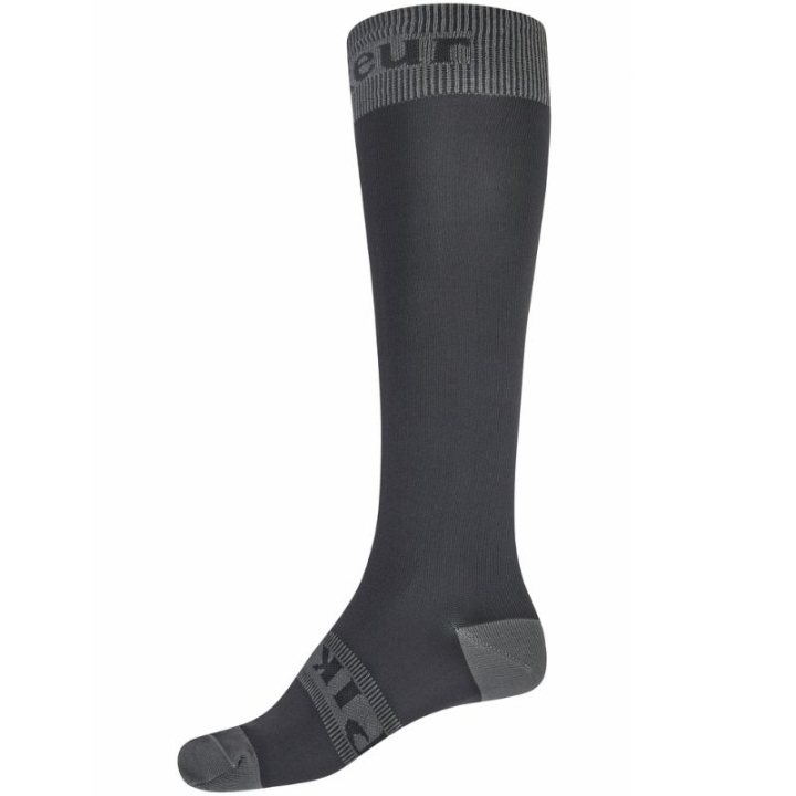 Reitstrümpfe Functional Dunkelgrau in der Gruppe Reitbekleidung / Reitsocken bei Equinest (17130035DGRGR_r)