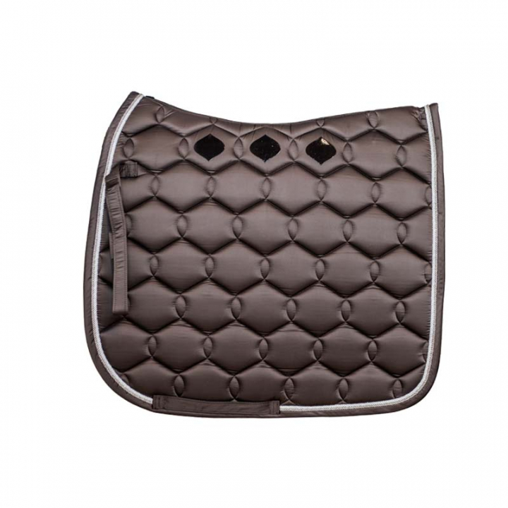 Dressurschabracken Glänzende Welle Braun in der Gruppe Pferdezubehör & Pferdebedarf / Schabracken / Dressurschabracken bei Equinest (218500_B_r)