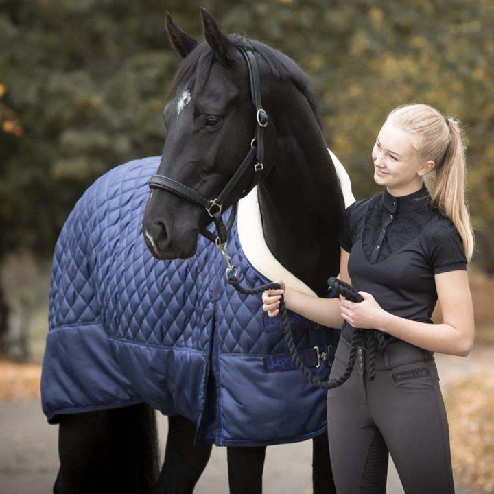 Wettkampfdecke Show 200g Marineblau in der Gruppe Pferdedecken / Stalldecken bei Equinest (308621NA_r)
