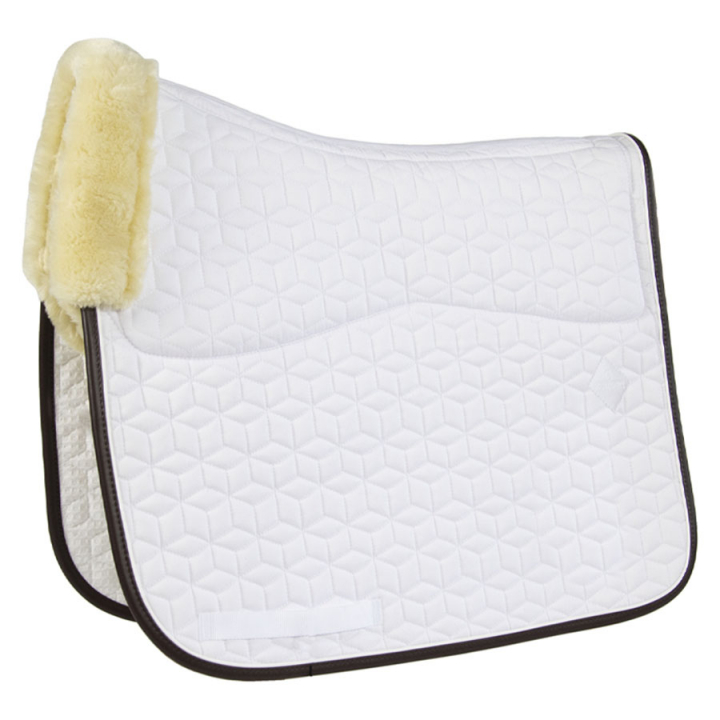 Dressurschabracke Skin Friendly Weiß in der Gruppe Pferdezubehör & Pferdebedarf / Schabracken / Dressurschabracken bei Equinest (4246802DRWH_r)