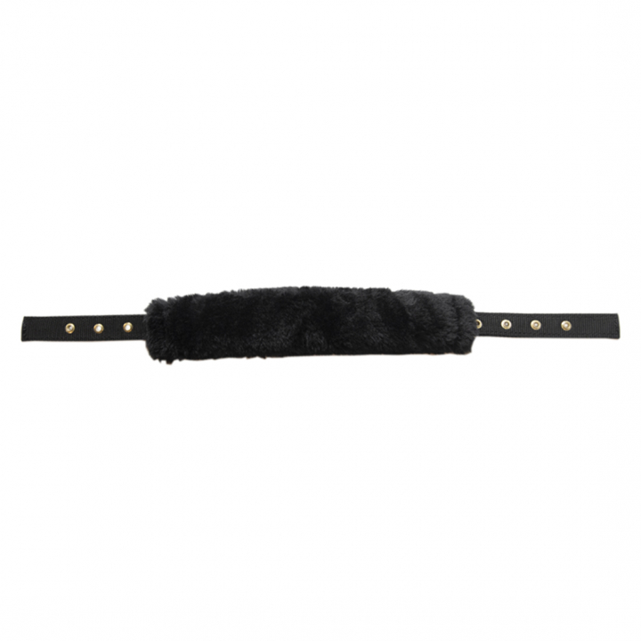 Nackenstück Shipping Sheepskin Schwarz in der Gruppe Pferdezubehör & Pferdebedarf / Halfter / Stoff- & Nylonhalfter bei Equinest (4250201NECKBA)