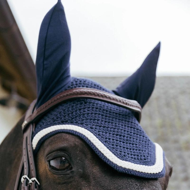 Haube Wellington Plaited Cord Marineblau in der Gruppe Pferdezubehör & Pferdebedarf / Fliegenhauben bei Equinest (4265903FNA_r)