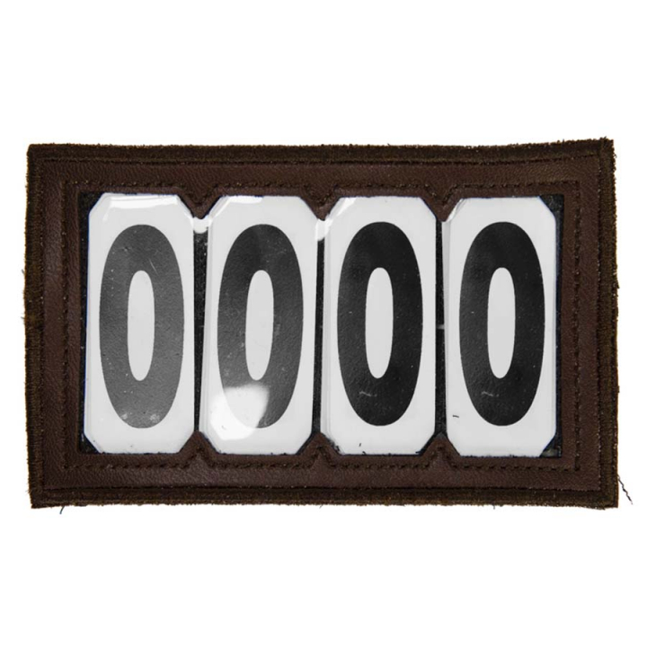 Nummernschild PVC Velcro 4 Numbers Braun in der Gruppe Pferdezubehör & Pferdebedarf / Zubehör / Startnummern bei Equinest (42683053BR-4)