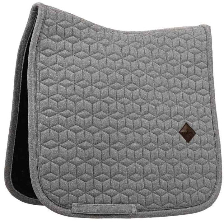 Dressurschabracke Full Sparkling Grau in der Gruppe Pferdezubehör & Pferdebedarf / Schabracken / Dressurschabracken bei Equinest (4269908DRGR_r)