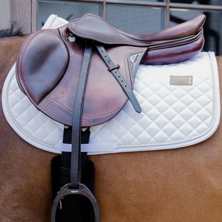 Schabracke Diamond Rope Weiß in der Gruppe Pferdezubehör & Pferdebedarf / Schabracken / Springschabracken & Vielseitigkeitsschabracken bei Equinest (4272402SJWH_r)