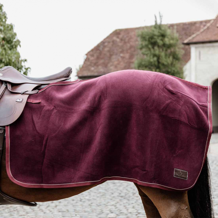 Nierendecke Heavy Fleece Bordeaux in der Gruppe Pferdedecken / Ausreitdecken & Nierendecken bei Equinest (52208RE_r)