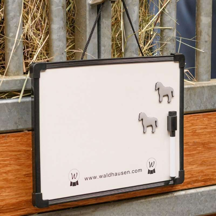 Stalltafel Magnetic MemoBoard Weiß in der Gruppe Stall & Weide / Stallzubehör / Weiteres Stallzubehör bei Equinest (5724300WH)