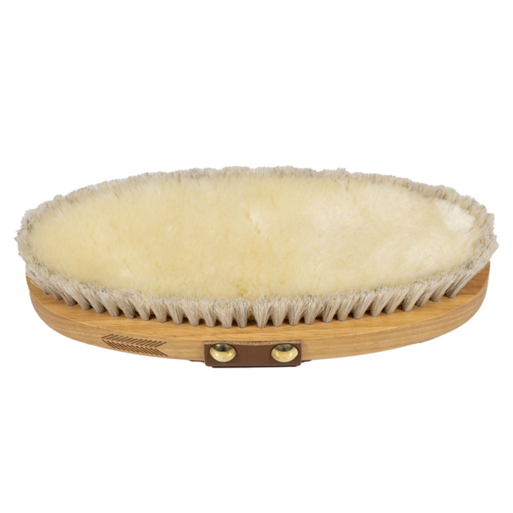 Putzbürste Overall Soft Shine in der Gruppe Pflegeprodukte / Pferdebürsten / Kardätschen bei Equinest (8216605)
