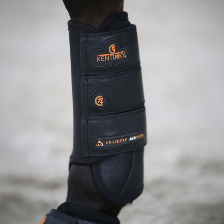 Springgamaschen Eventing Air Tech Front Schwarz in der Gruppe Pferdezubehör & Pferdebedarf / Beinschutz & Hufschutz  / Springgamaschen bei Equinest (8420201FBA_r)