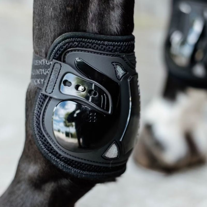 Streichkappen Moon Air Schwarz in der Gruppe Pferdezubehör & Pferdebedarf / Beinschutz & Hufschutz / Streichkappen bei Equinest (8820201MBA_r)