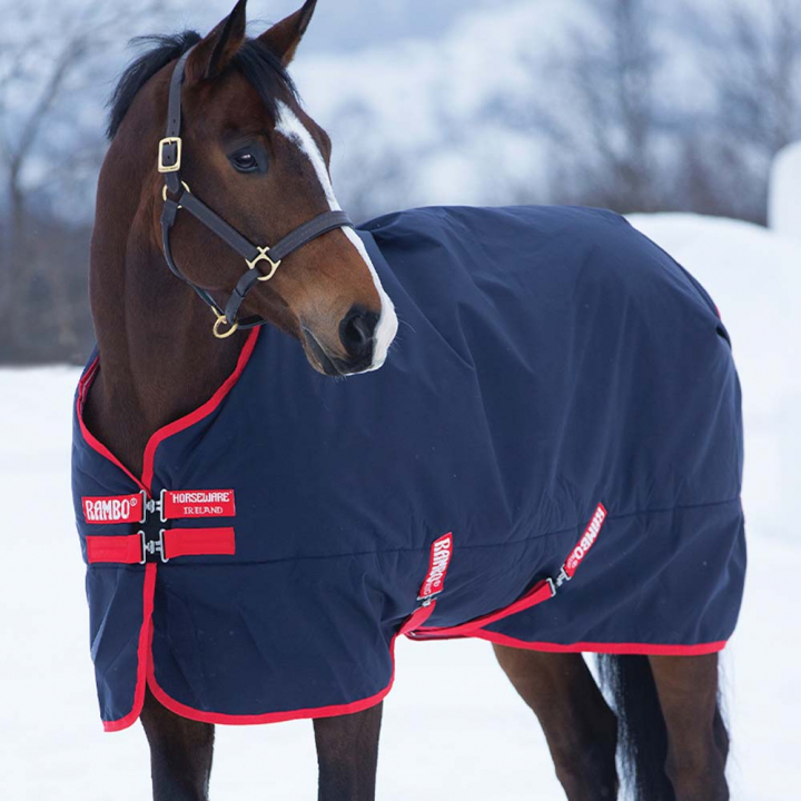 Winterdecke Rambo Original T/O 200g Marineblau/Rot in der Gruppe Pferdedecken / Outdoordecken / Winterdecken bei Equinest (AAAAA2-BR00-NARE)