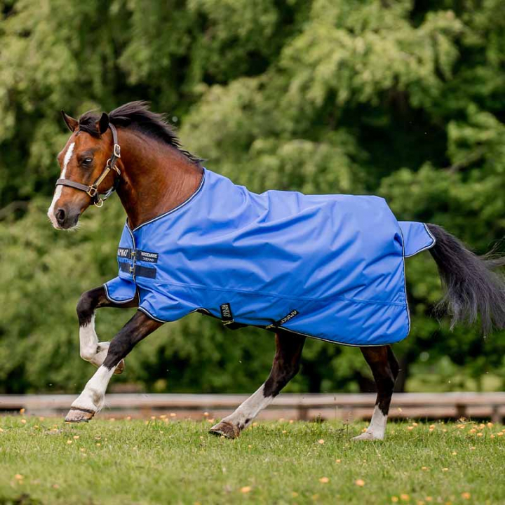 Regendecke Amigo Hero Ripstop Lite 0g Blau in der Gruppe Pferdedecken / Outdoordecken / Regendecken bei Equinest (AAPA90BL)