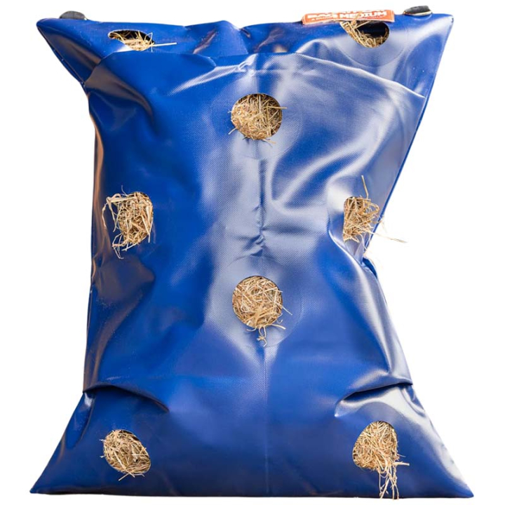 Heunetz HayPlay Buttonbag Belly Medium Dunkelblau in der Gruppe Stall & Weide / Stallzubehör / Heunetze & Heutaschen bei Equinest (HO-PB-M)