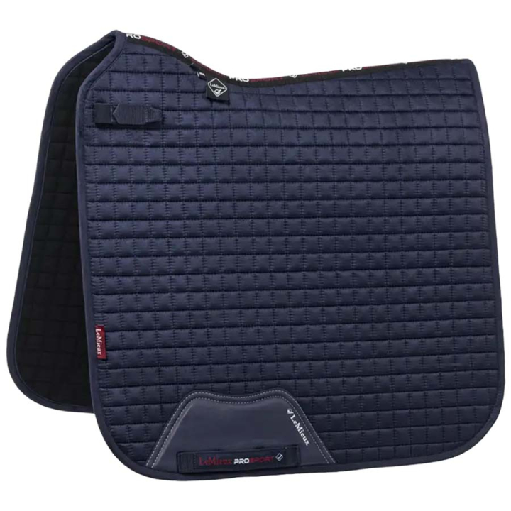 Dressurschabracke Suede Square Marineblau in der Gruppe Pferdezubehör & Pferdebedarf / Schabracken / Dressurschabracken bei Equinest (IT01293066NA_r)