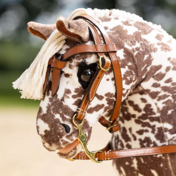 Westerntrense Toy Pony Braun in der Gruppe Steckenpferde & Spielzeugpferde / Zubehör für Spielzeugpferde bei Equinest (IT038540BR)