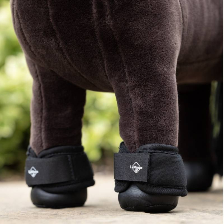 Hufglocken Toy Pony Schwarz in der Gruppe Steckenpferde & Spielzeugpferde / Zubehör für Spielzeugpferde bei Equinest (IT042120BA)