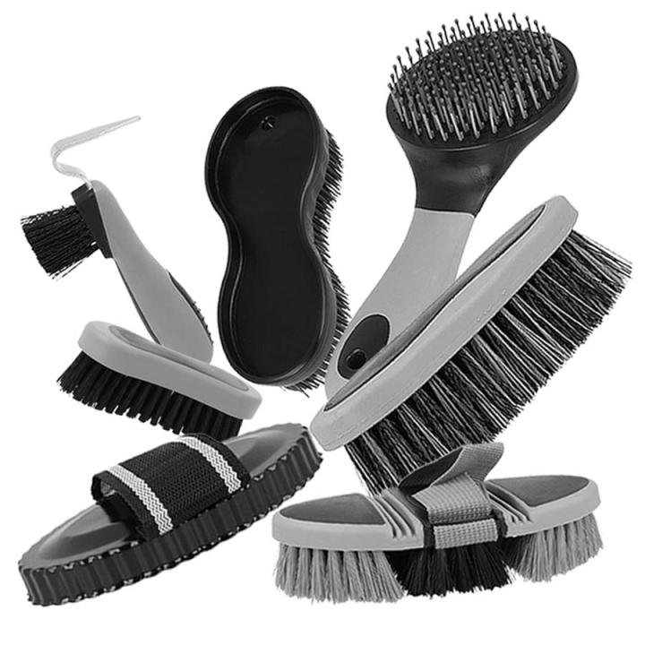Großes Bürstenkit Everyday Schwarz in der Gruppe Sparpaket bei Equinest (SBORSTKITEBA)