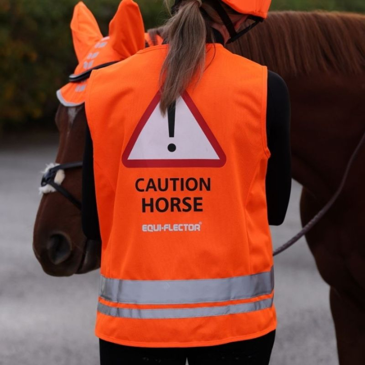 Reflektierende Weste Caution Horse Orange in der Gruppe Reitausrüstung / Reflexartikel bei Equinest (SH1057940XSOR_r)