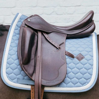 Dressurschabracke Plaited Cord Hellblau