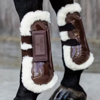 Springgamachen Vegan Sheepskin Velcro Braun