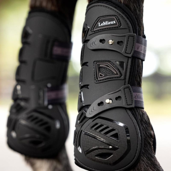 Tendon Boots Motion Cool Schwarz