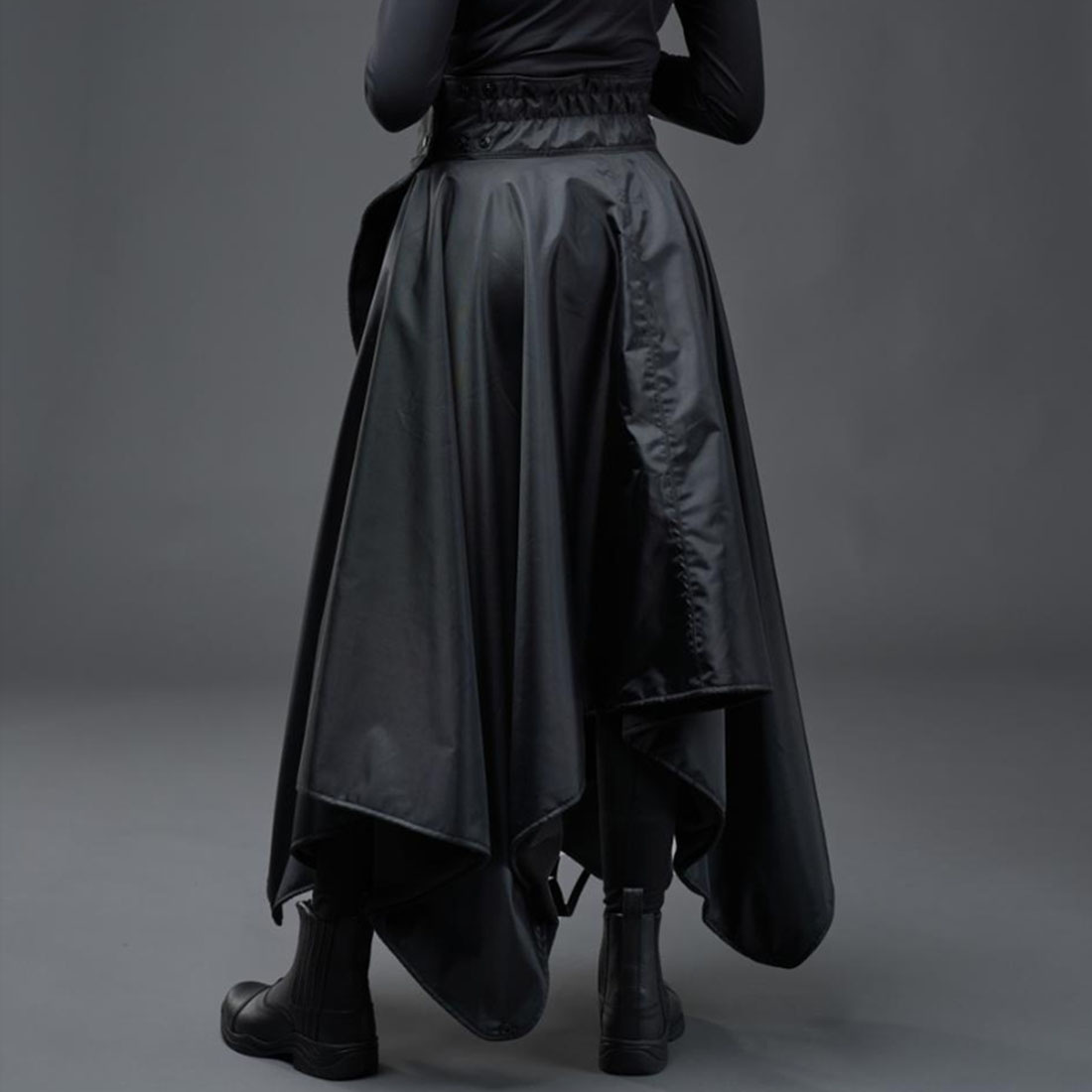 Langer Reitrock Laurie Winter Schwarz