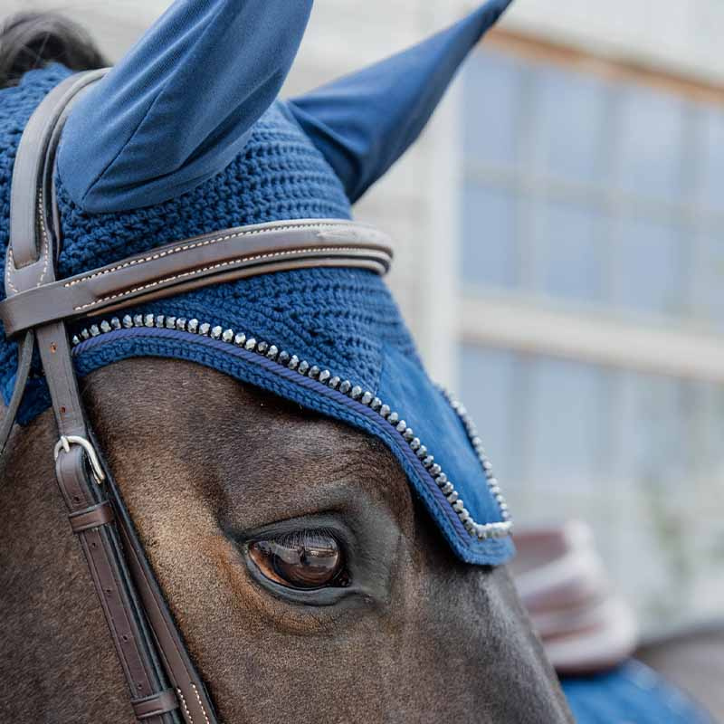 Fliegenhaube Wellington Samt Perlen Marineblau