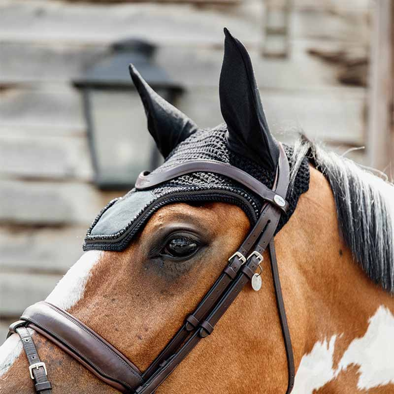 Fliegenhaube Wellington Velvet Pearls Schwarz