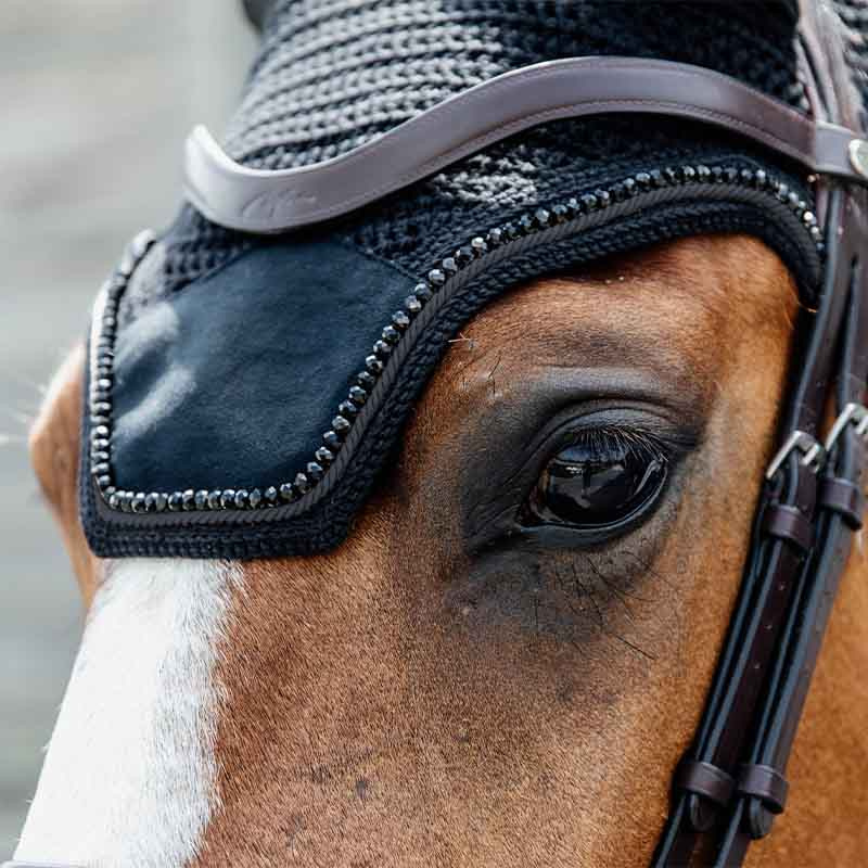 Fliegenhaube Wellington Velvet Pearls Schwarz