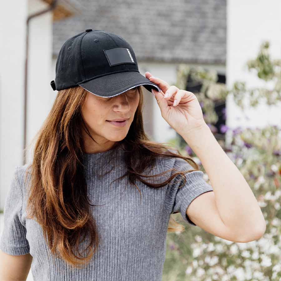 Cap mit Gummilogo Schwarz