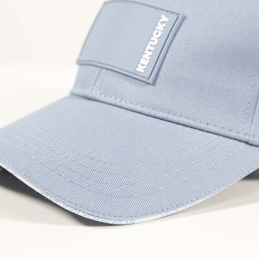 Cap mit Gummilogo Hellblau