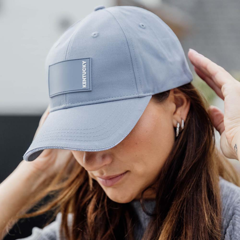 Cap mit Gummilogo Hellblau