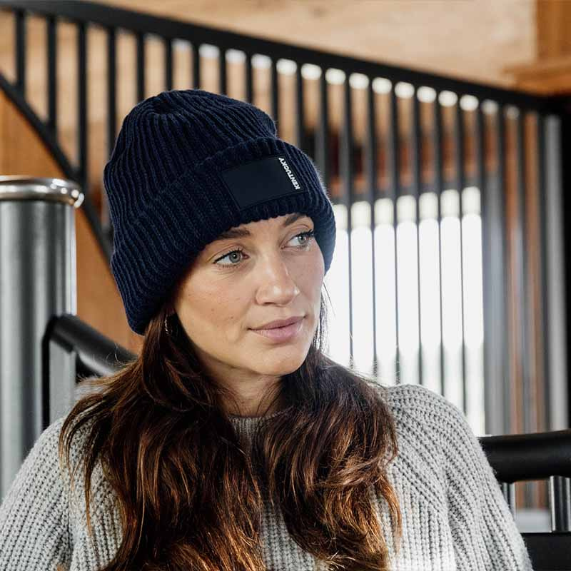 Mütze Beanie Rubber Logo Marineblau