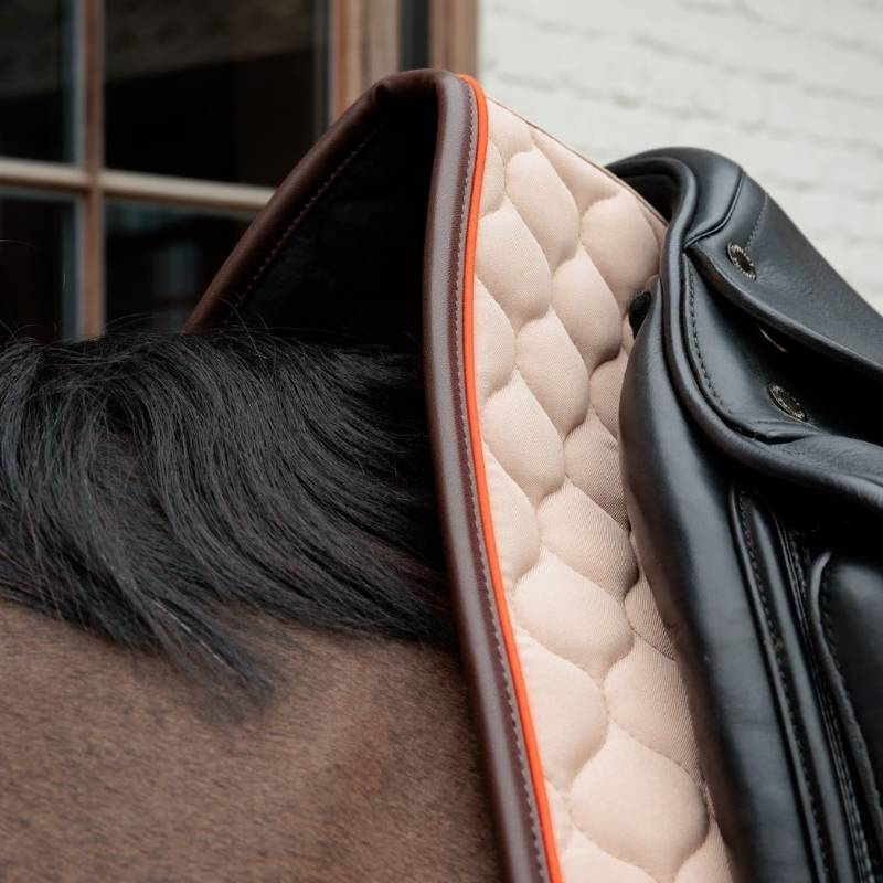 Dressurschabracke Onion Quilt Leather Beige
