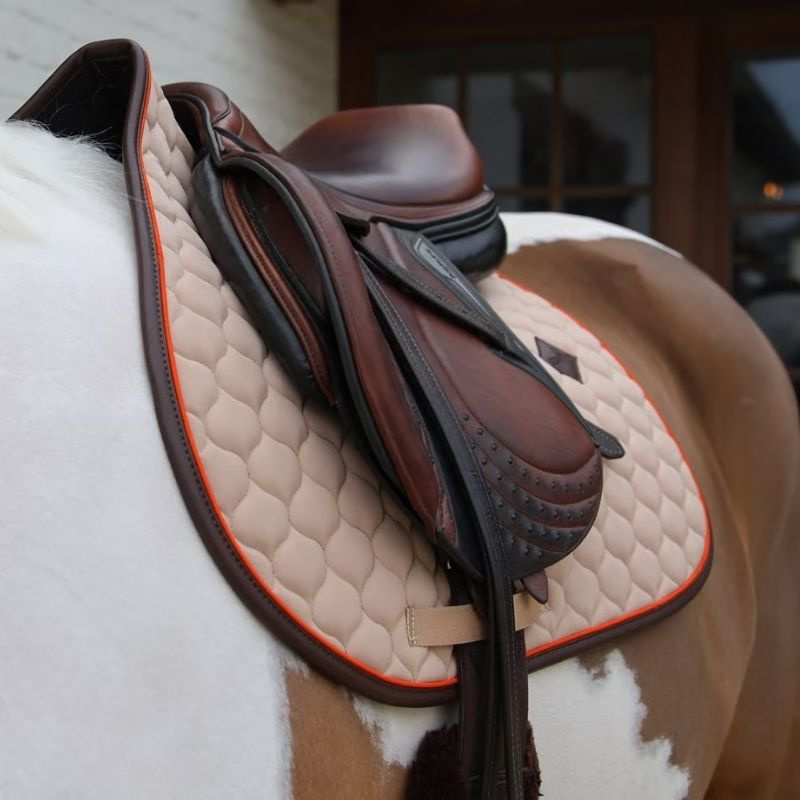 Schabracke Onion Quilt Leather Beige