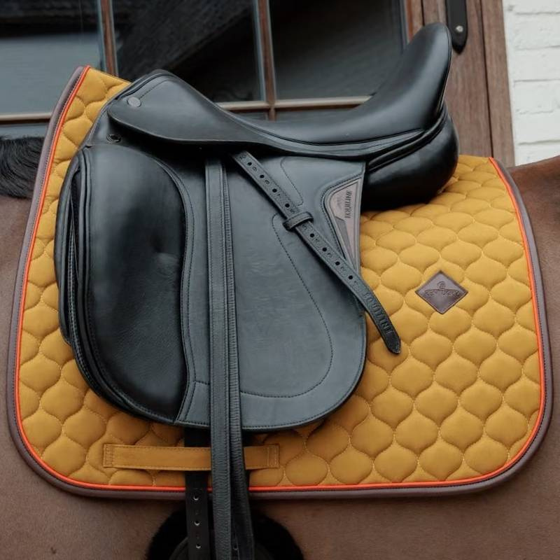 Dressurschabracke Onion Quilt Leather Khaki
