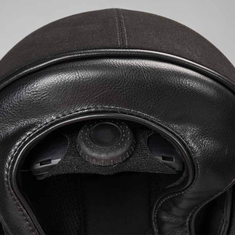 Reithelm EQ3 Pardus mit Schraube Microfiber Glitzer Schwarz Sand