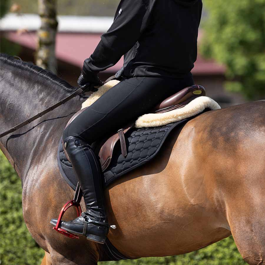 Sattelunterlage Fauxfur