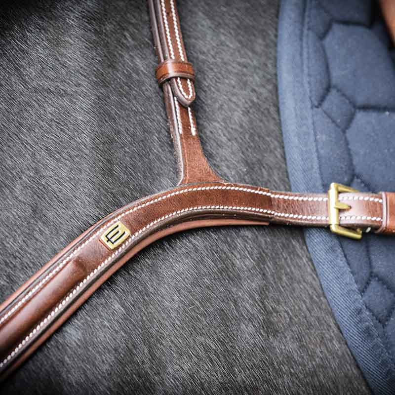 Vorderzeug E-Logo Braun/Messing