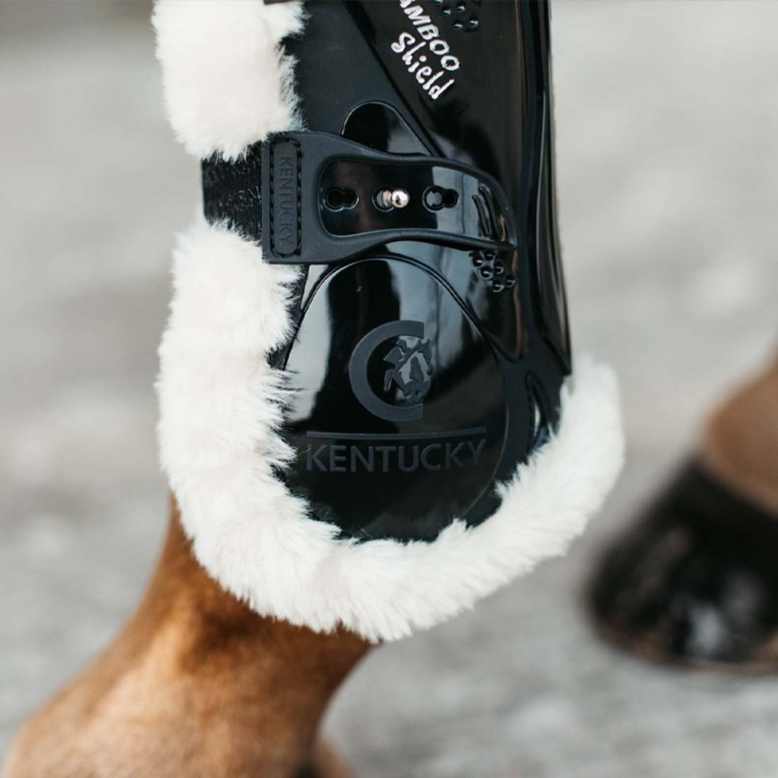 Springgamaschen Sheepskin Bamboo Shield Schwarz