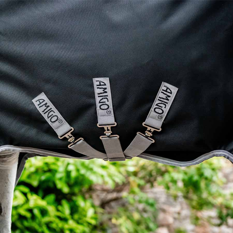 Weidedecke mit Kapuzenhaube Amigo Bravo 12 Plus 100g Schwarz/Grau