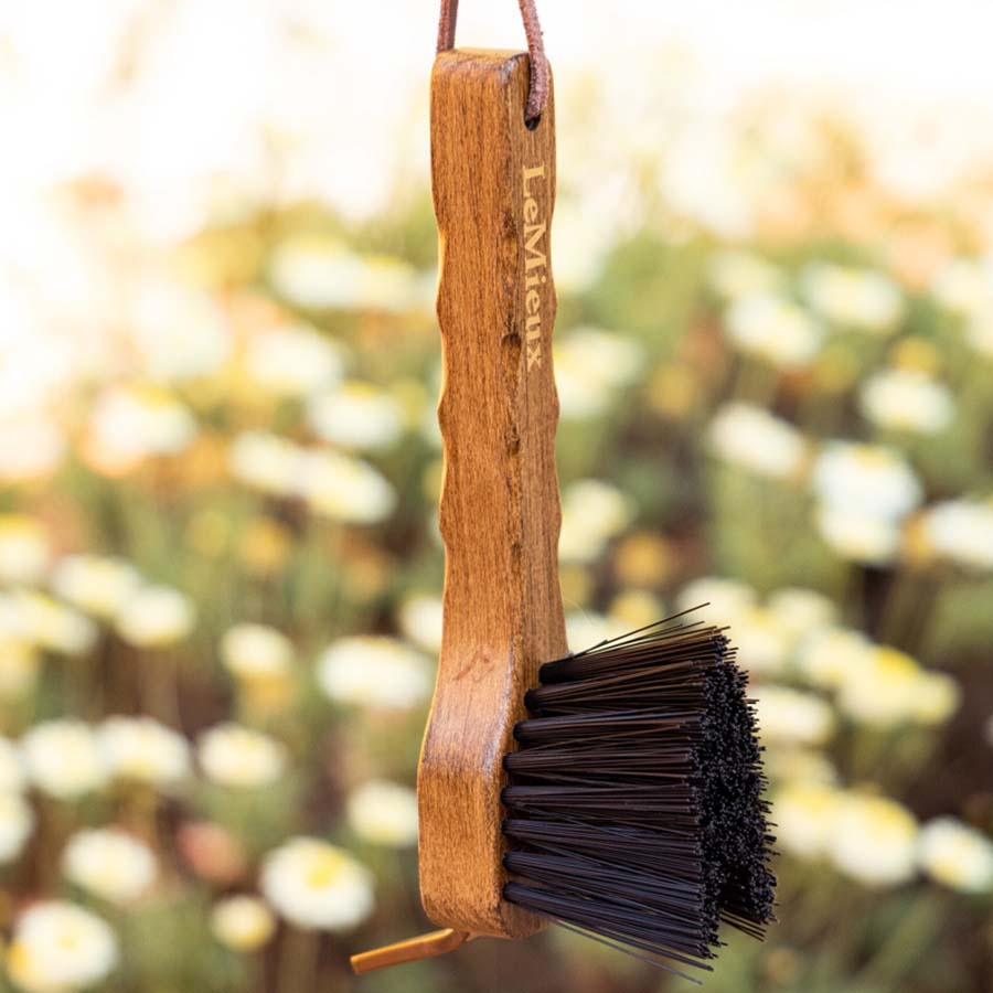 Hufkratzer Artisan Braun