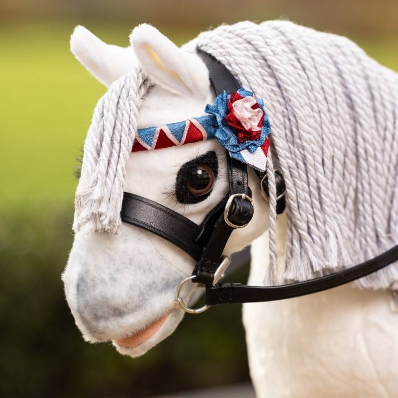Trense Toy Pony Showing Schwarz
