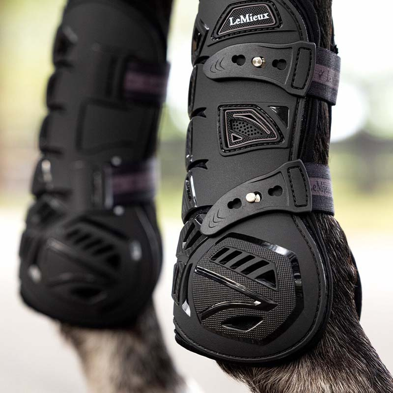 Tendon Boots Motion Cool Schwarz