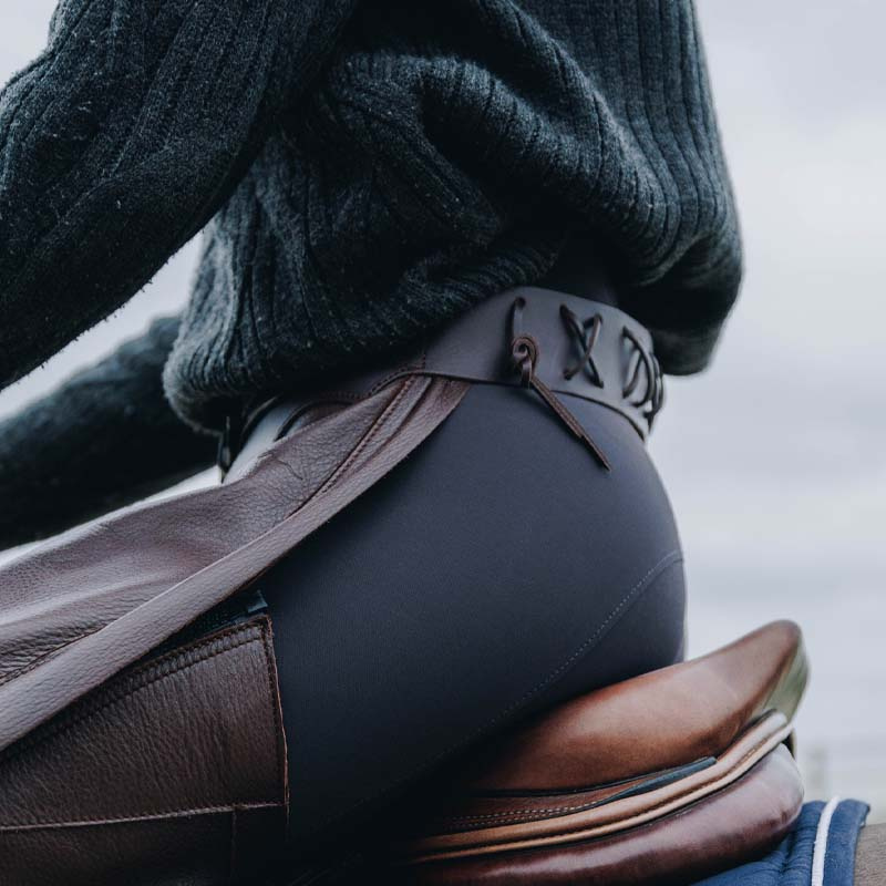 Chaps Leather Braun