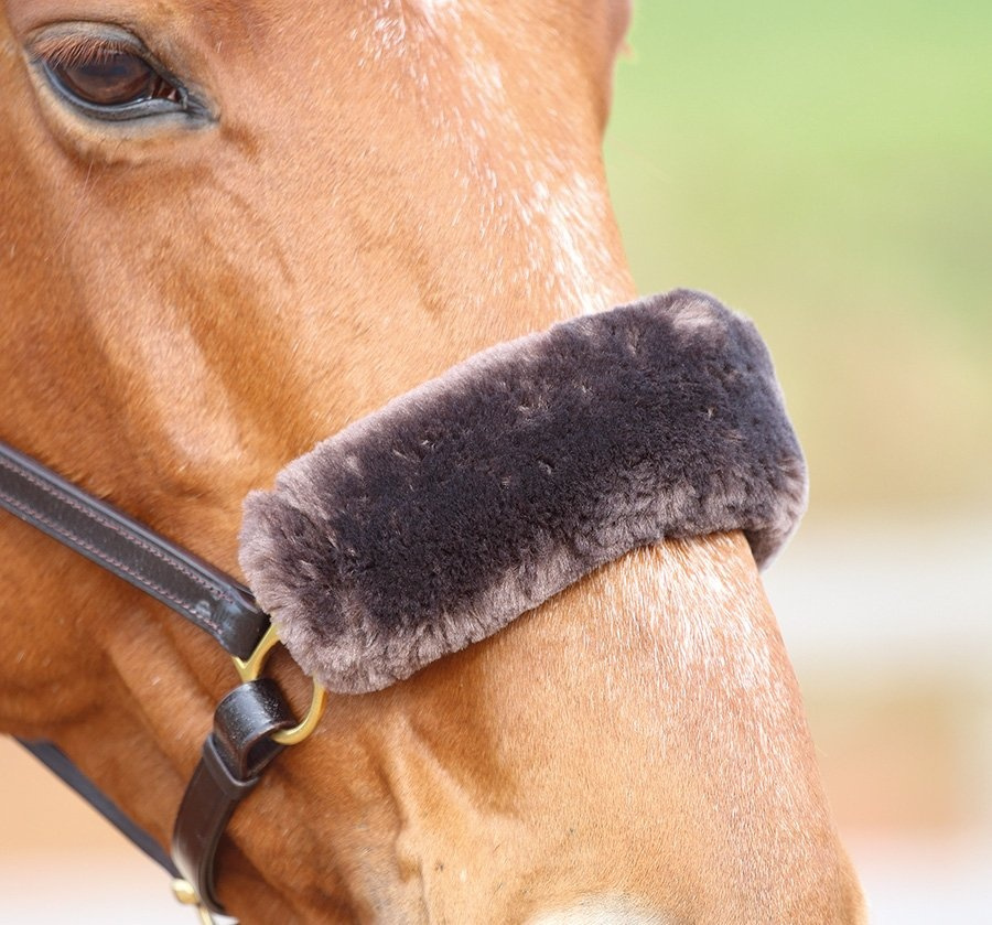 Nasenschutz aus Fleece Braun